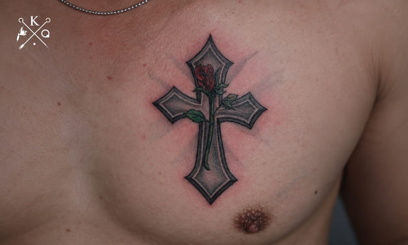 Phong cách Blackwork che đè hình xăm cũ đậm màu Phong cách Blackwork che đè hình xăm cũ đậm màu