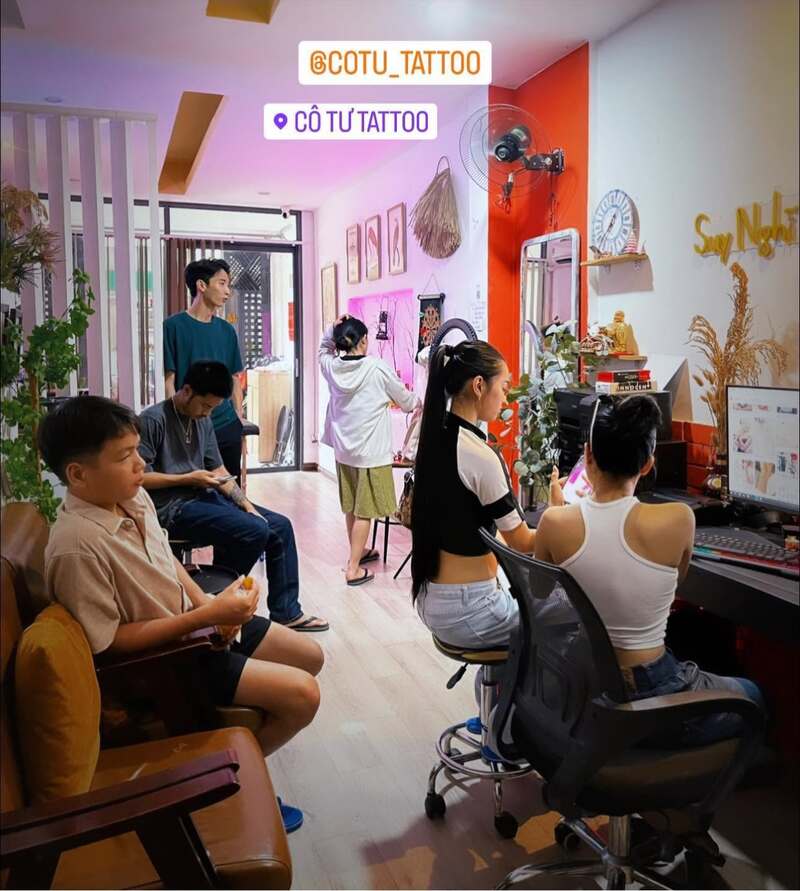Hình xăm mini TPHCM phong cách line work và chi tiết rõ nét tại Cô Tư Tattoo